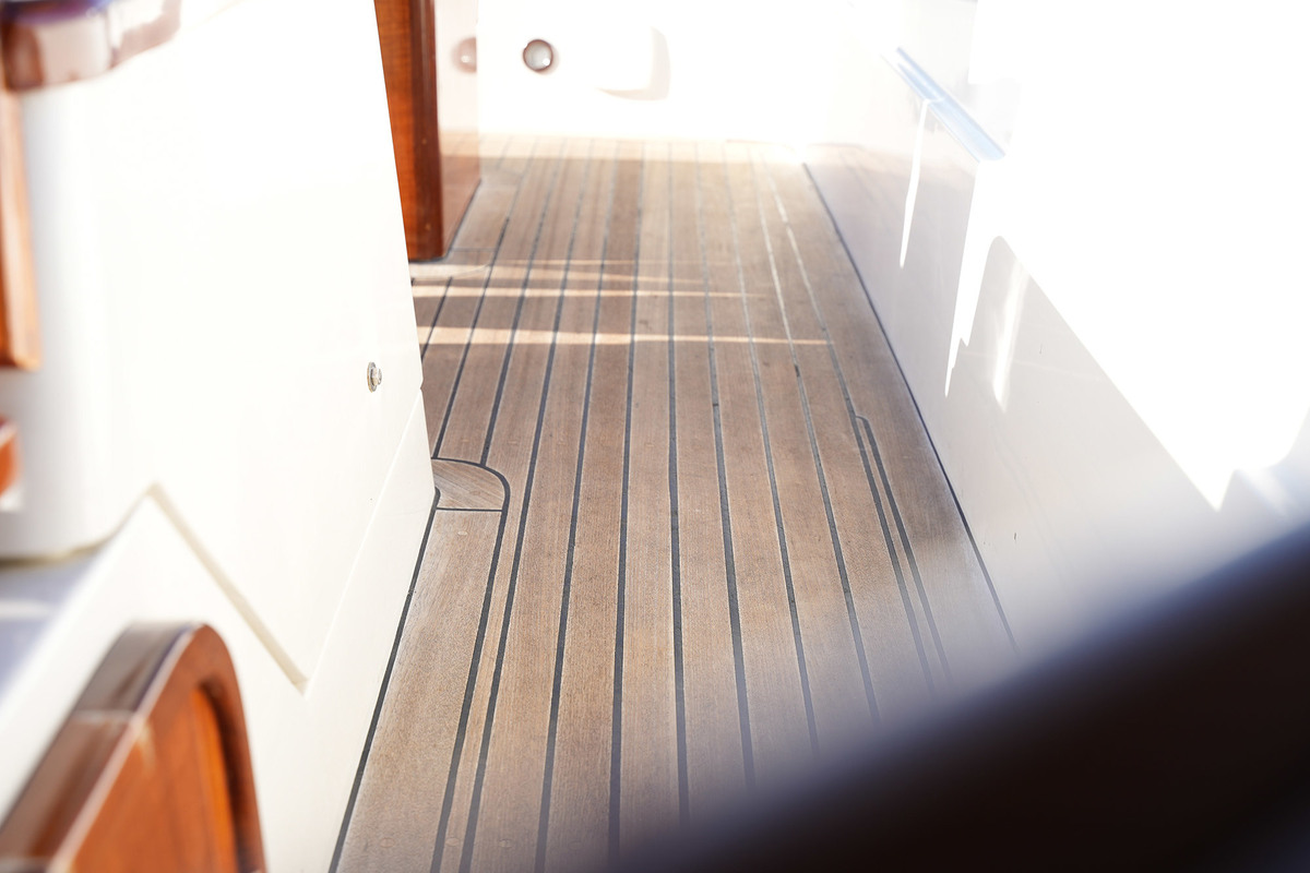 foto: 24 Bellus 750