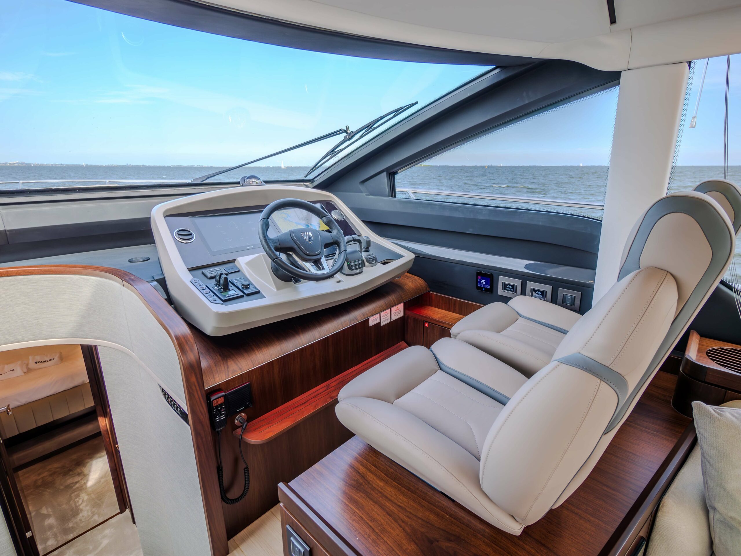 foto: 13 Fairline Squadron 58