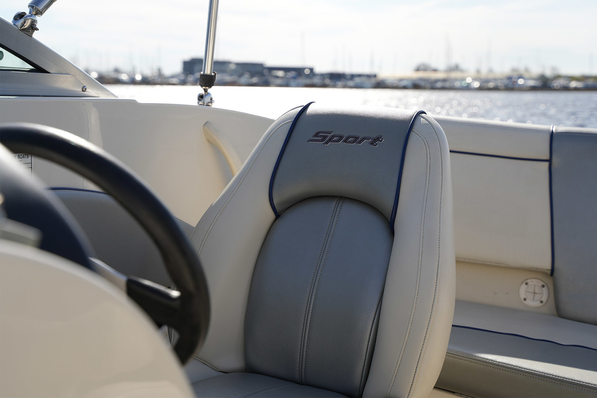 foto: 8 Sea Ray 185 Sport