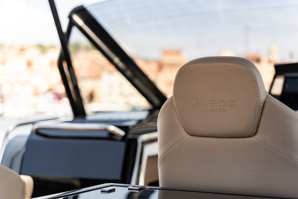 foto: 6 PARDO YACHTS 50 - 
