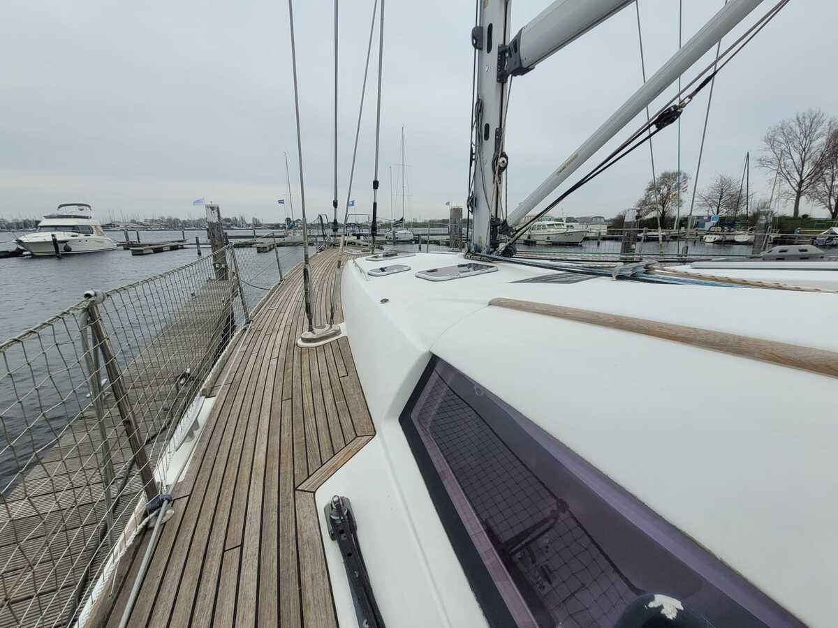 foto: 12 Beneteau Oceanis 54