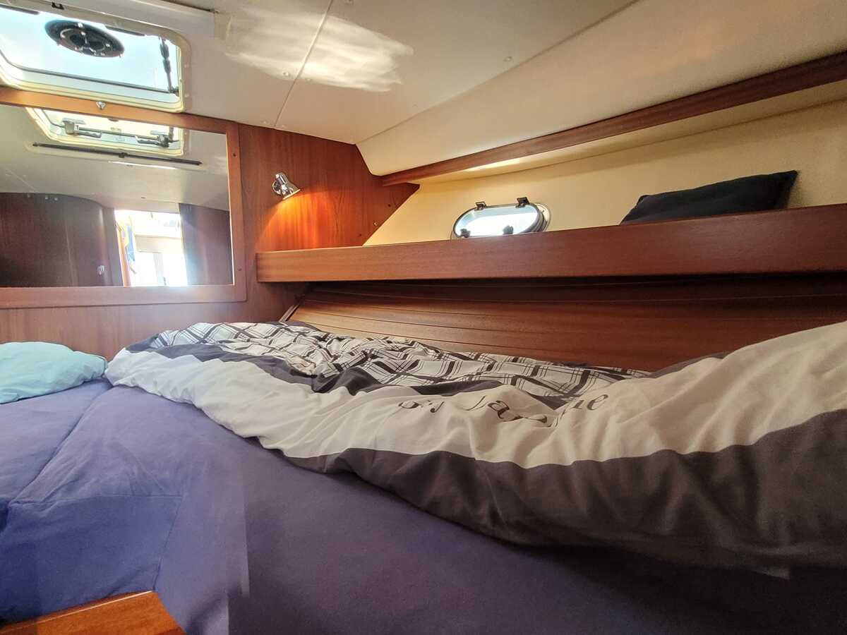 foto: 9 Nimbus 380 Commander