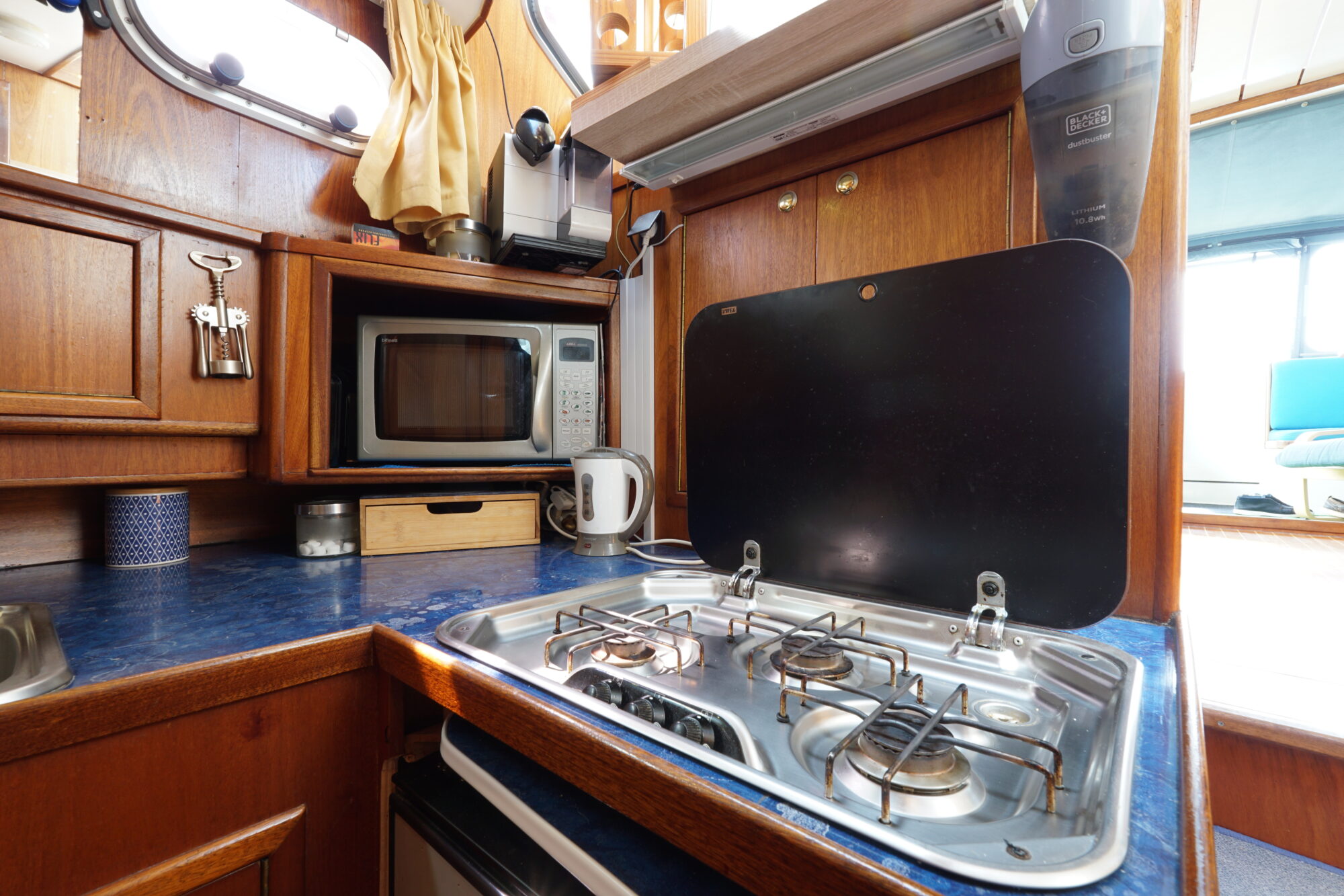 foto: 14 Bach Bach Yacht 10.50 OK