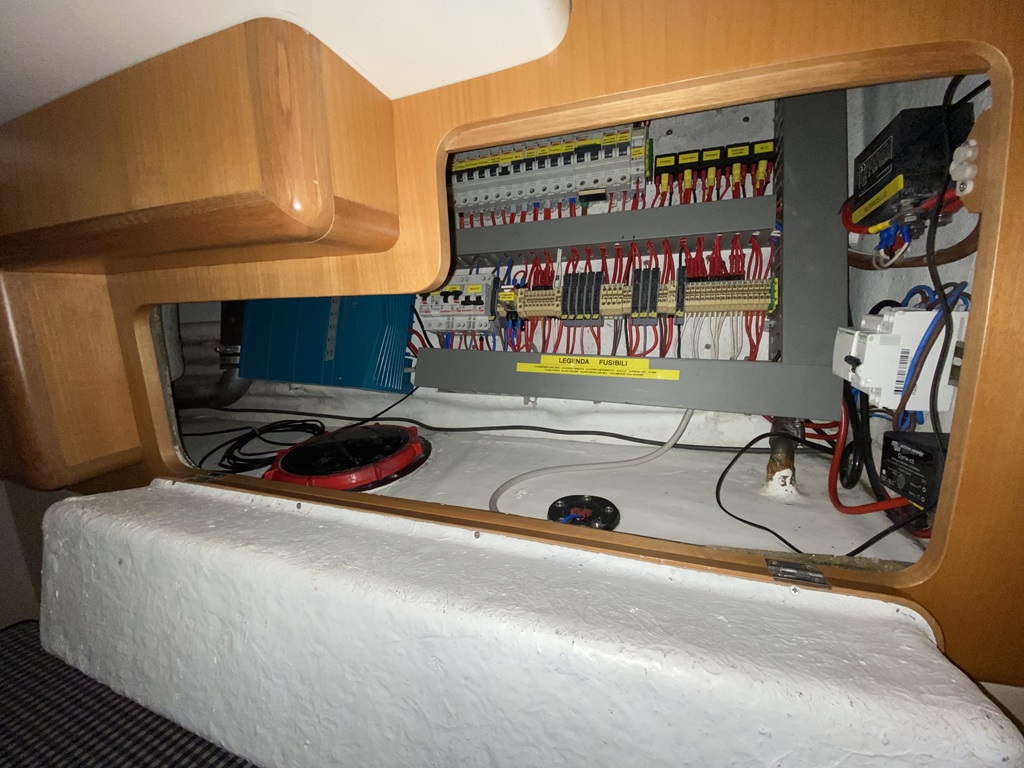 foto: 6 Cerri Marine 28