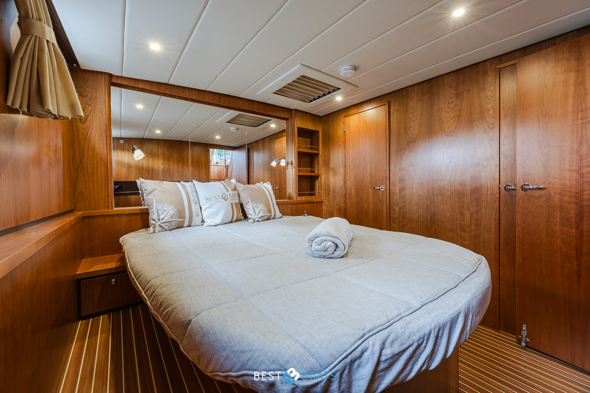 foto: 15 Linssen Grand Sturdy 40.9 AC