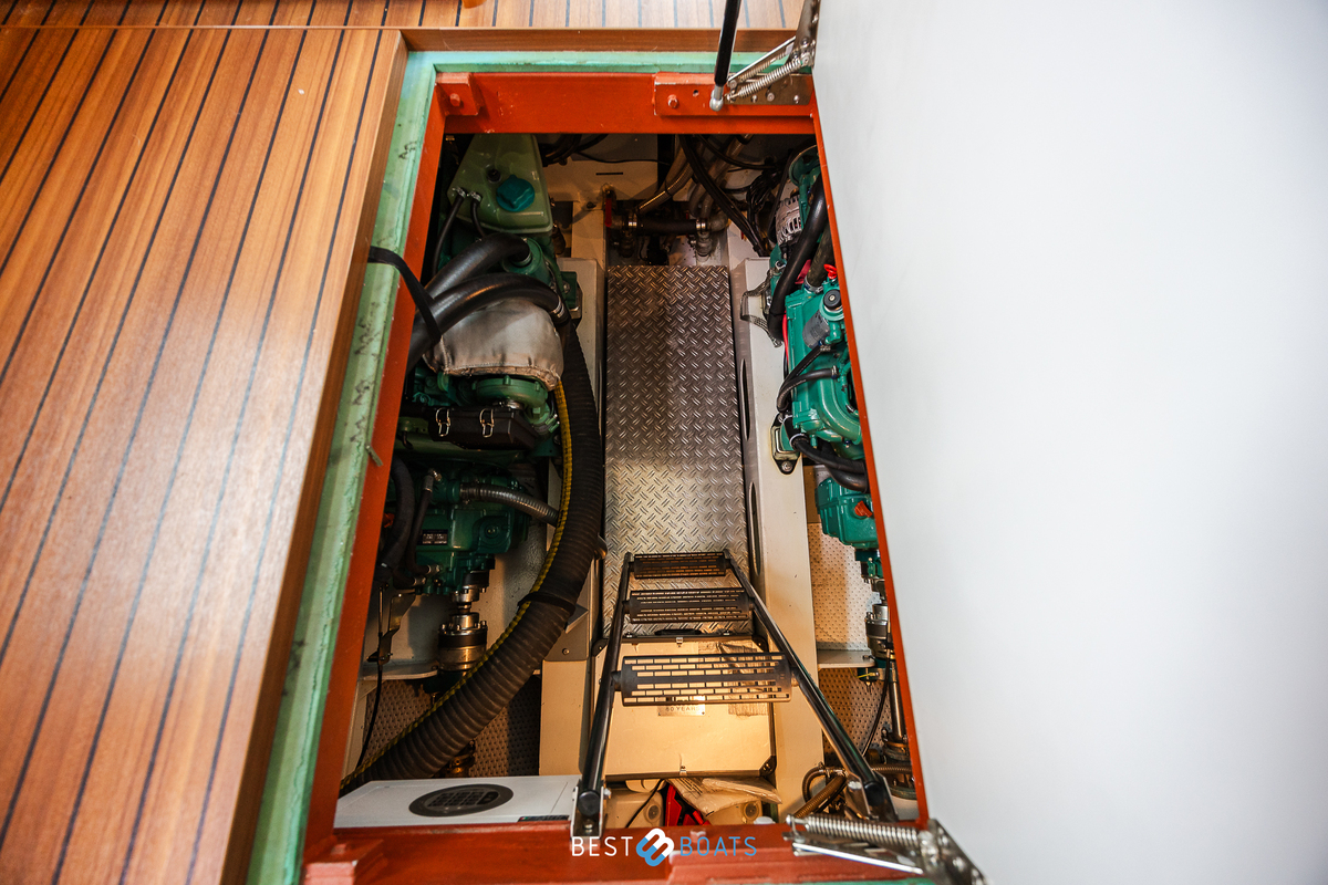 foto: 11 Linssen  Grand Sturdy 45.9 AC Twin