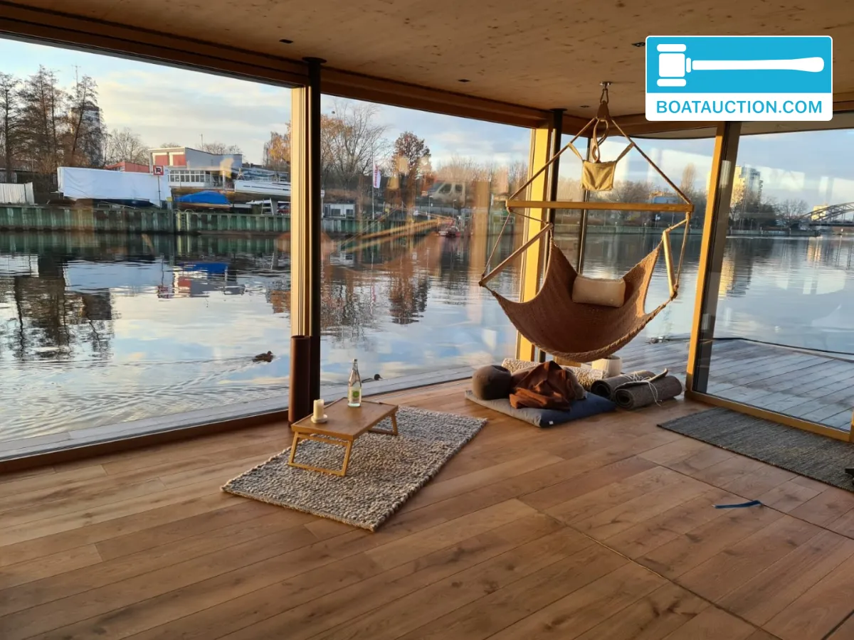 foto: 13 WSM Hausboot
