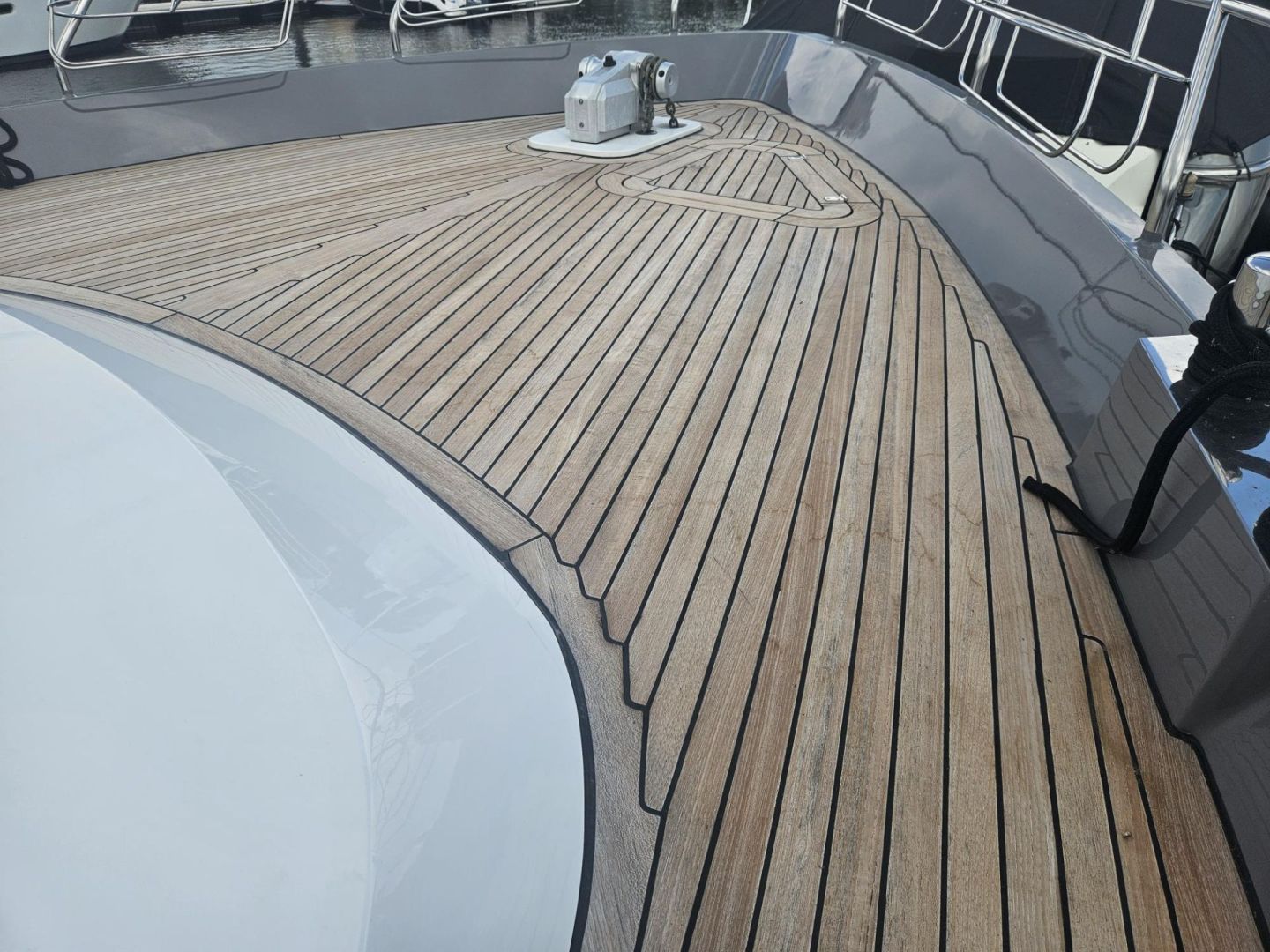 foto: 17 Pacific 155 Allure