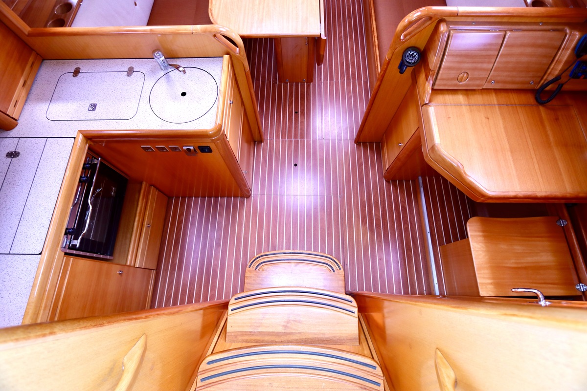 foto: 11 Bavaria  33 Cruiser