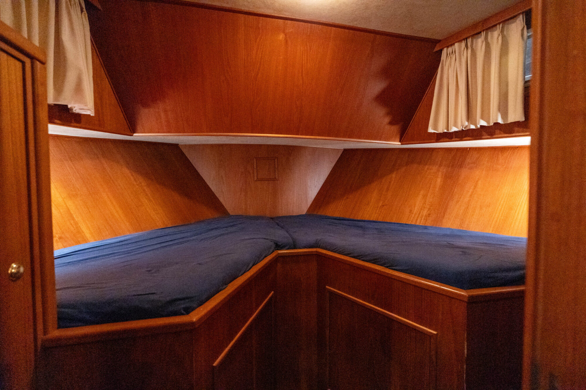 foto: 9 Volker Volker Trawler 13.50 AK Cabrio