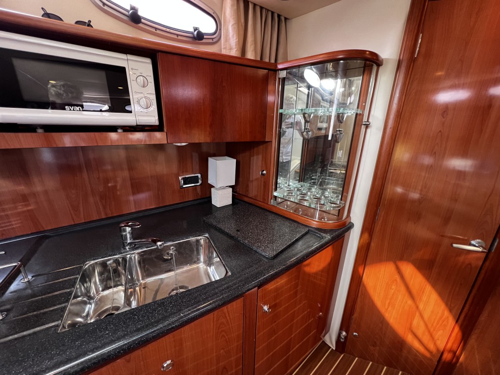 foto: 7 Sealine  S38