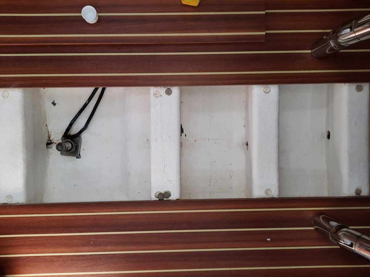 foto: 13 J Boats J105