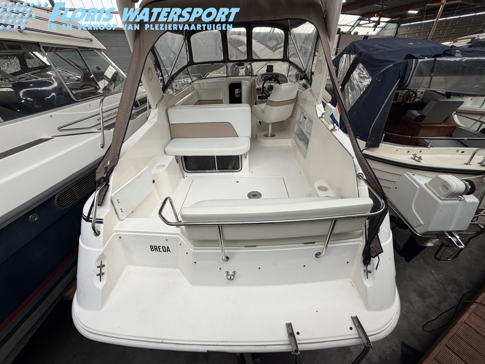 foto: 8 Wellcraft 26SE Excel