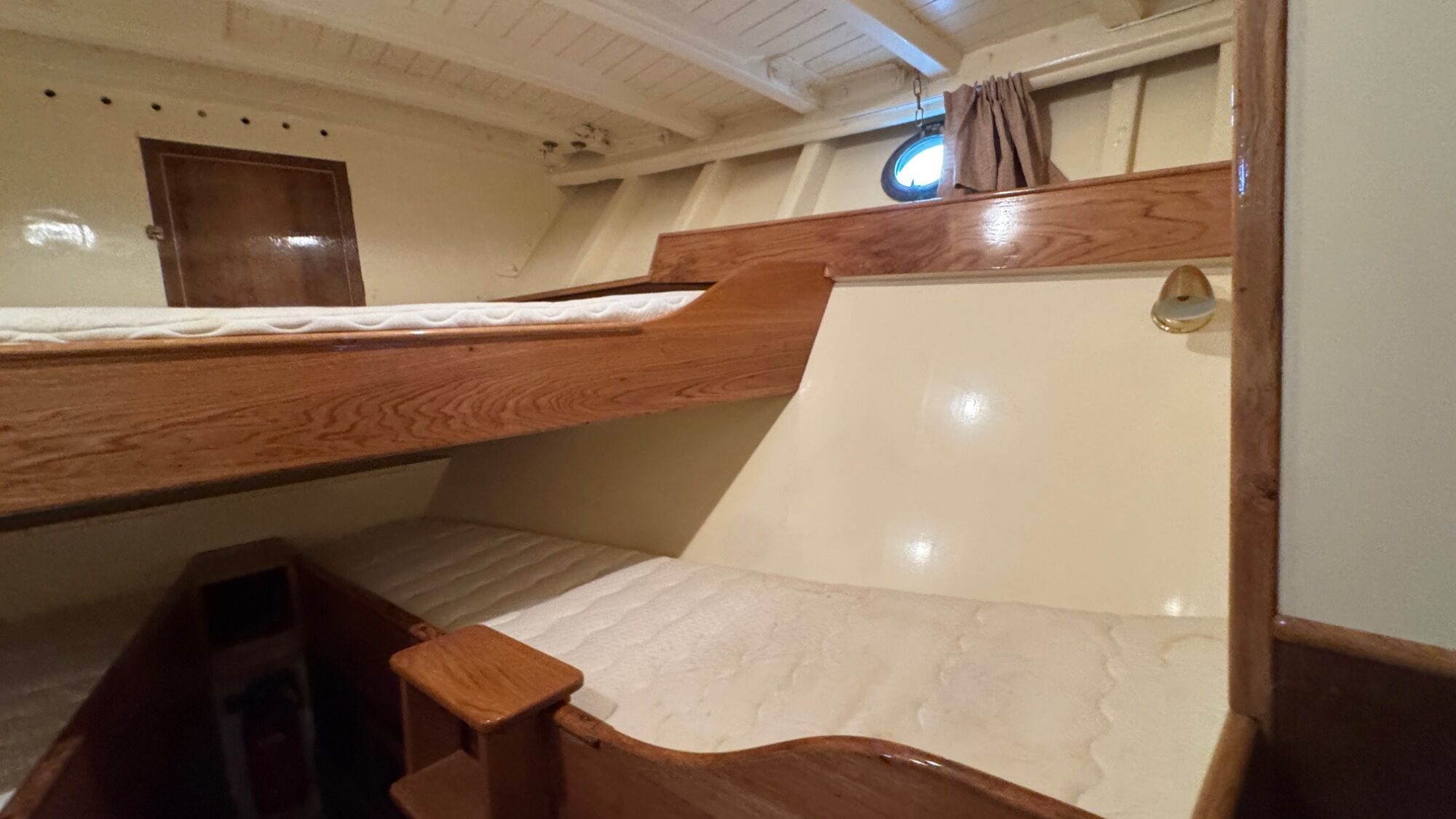 foto: 12 Silver Silver Rondspantkotter 19.44 VS