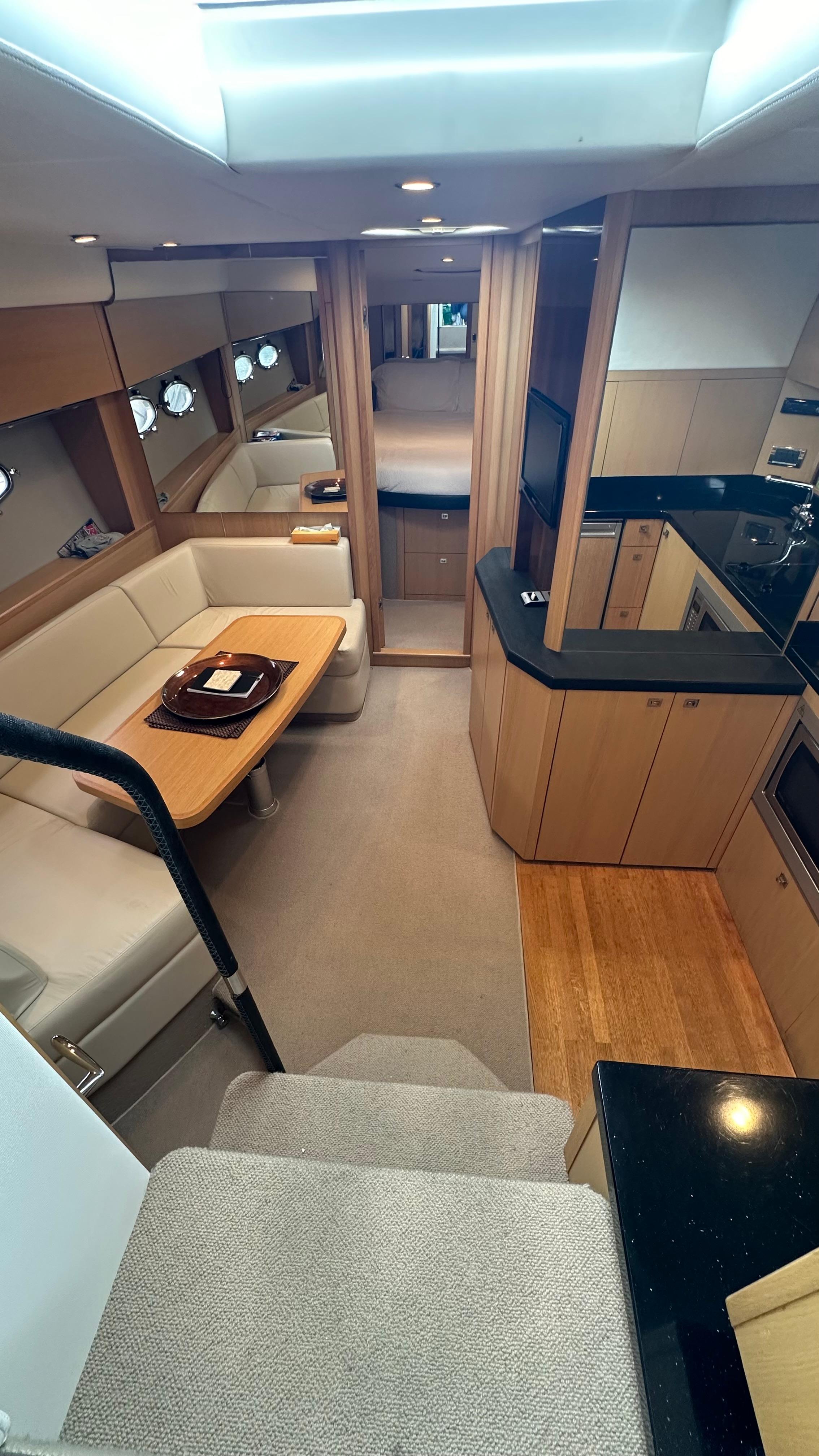 foto: 10 Princess V 42