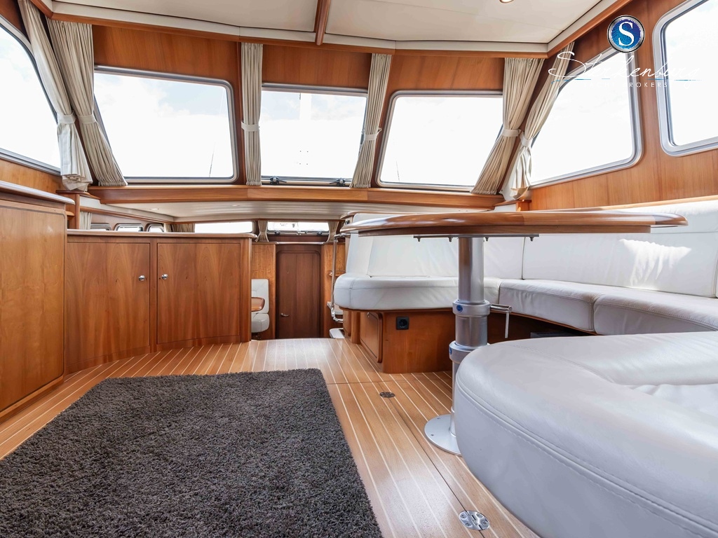 foto: 12 Linssen Grand Sturdy 470 AC MK II Diamond Edition