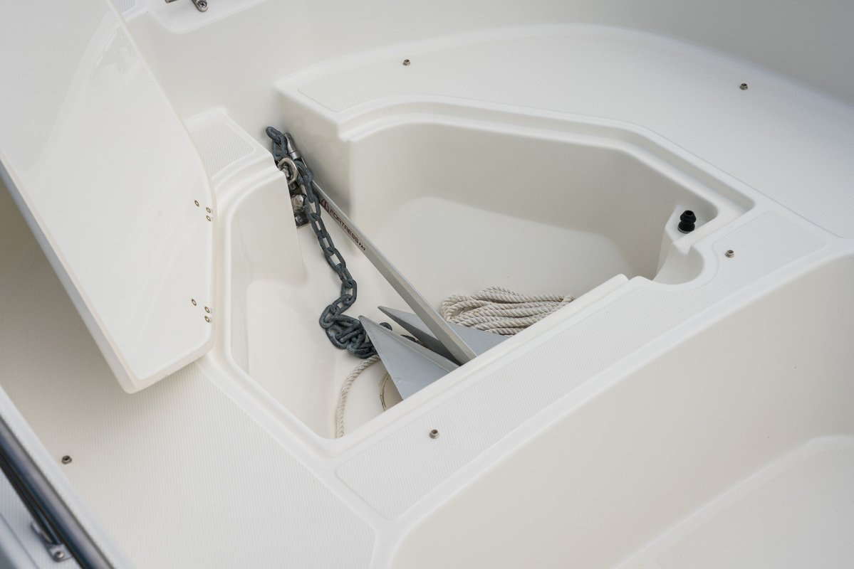 foto: 8 Boston Whaler 160 Super Sport