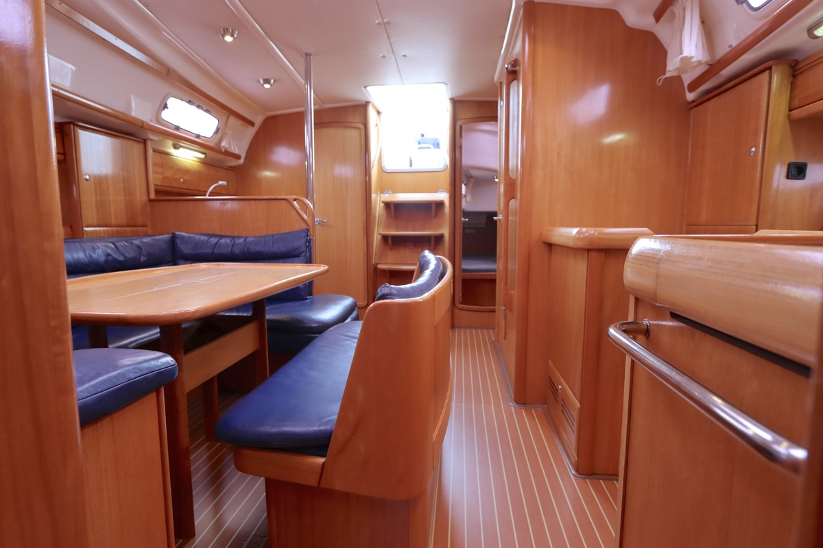 foto: 10 Bavaria 42-3 Cruiser