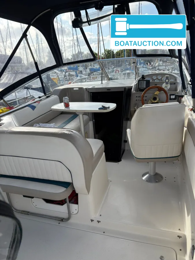 foto: 6 Bayliner 2355