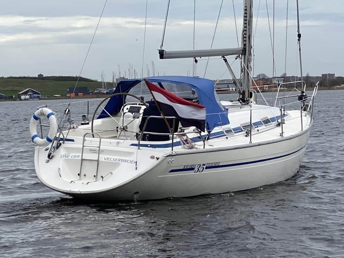 foto: 23 Bavaria 35 Exclusive