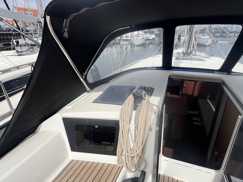 foto: 11 Dufour 360 GL