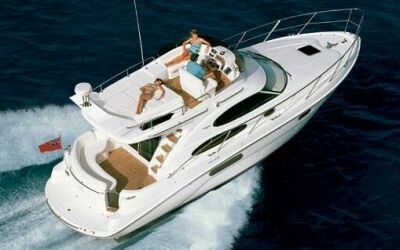 foto: 10 Sealine F 37