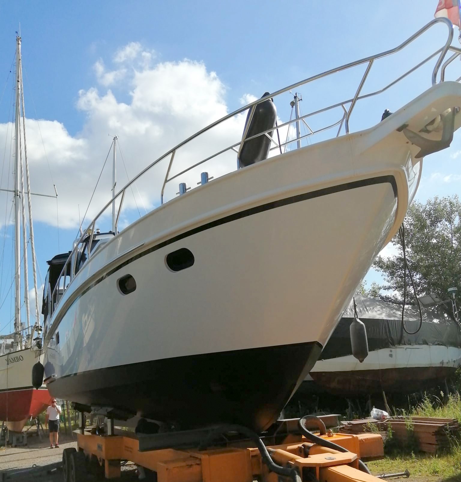 foto: 14 Explorer Explorer Classic 44 AK Cabrio