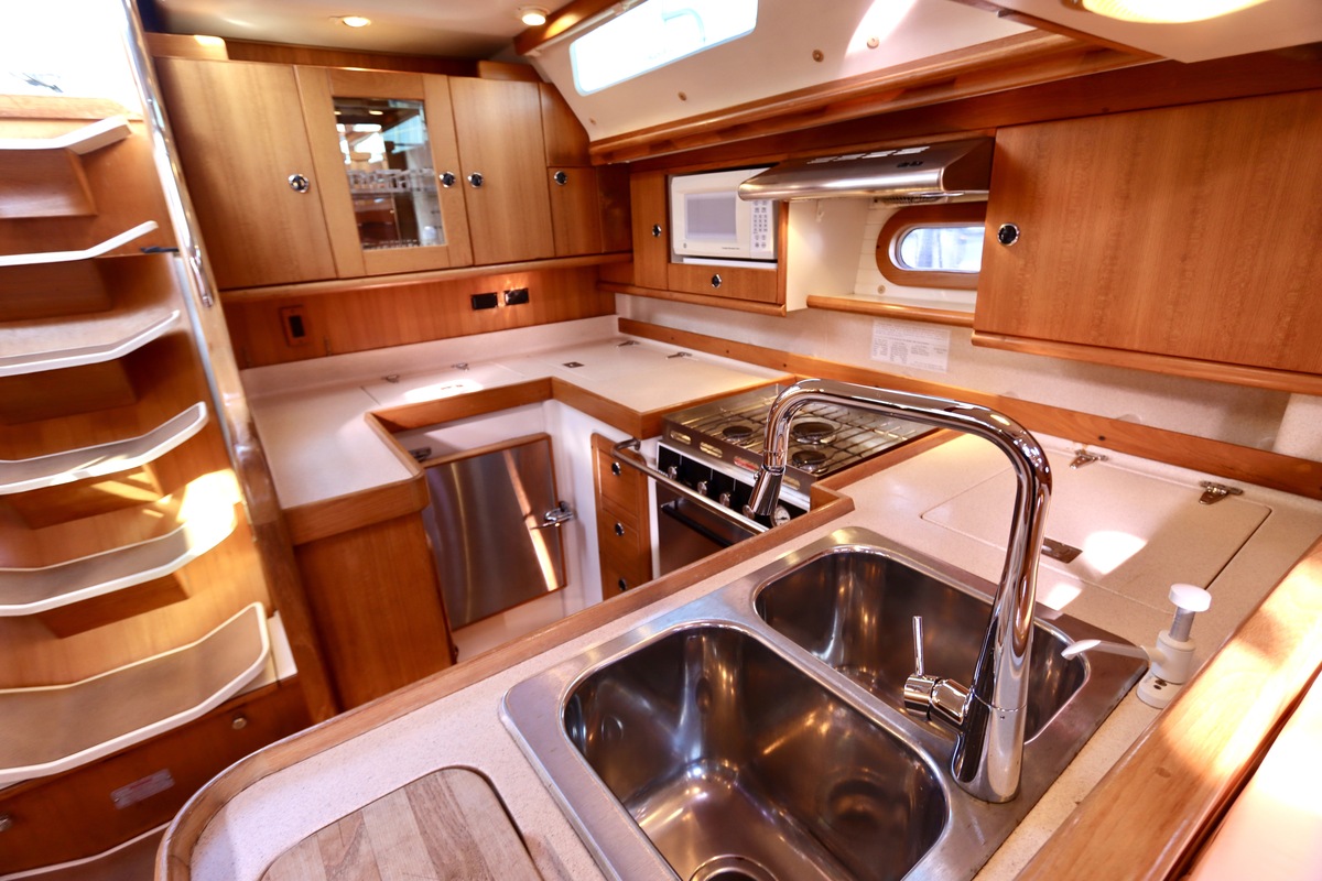 foto: 10 Catalina 470