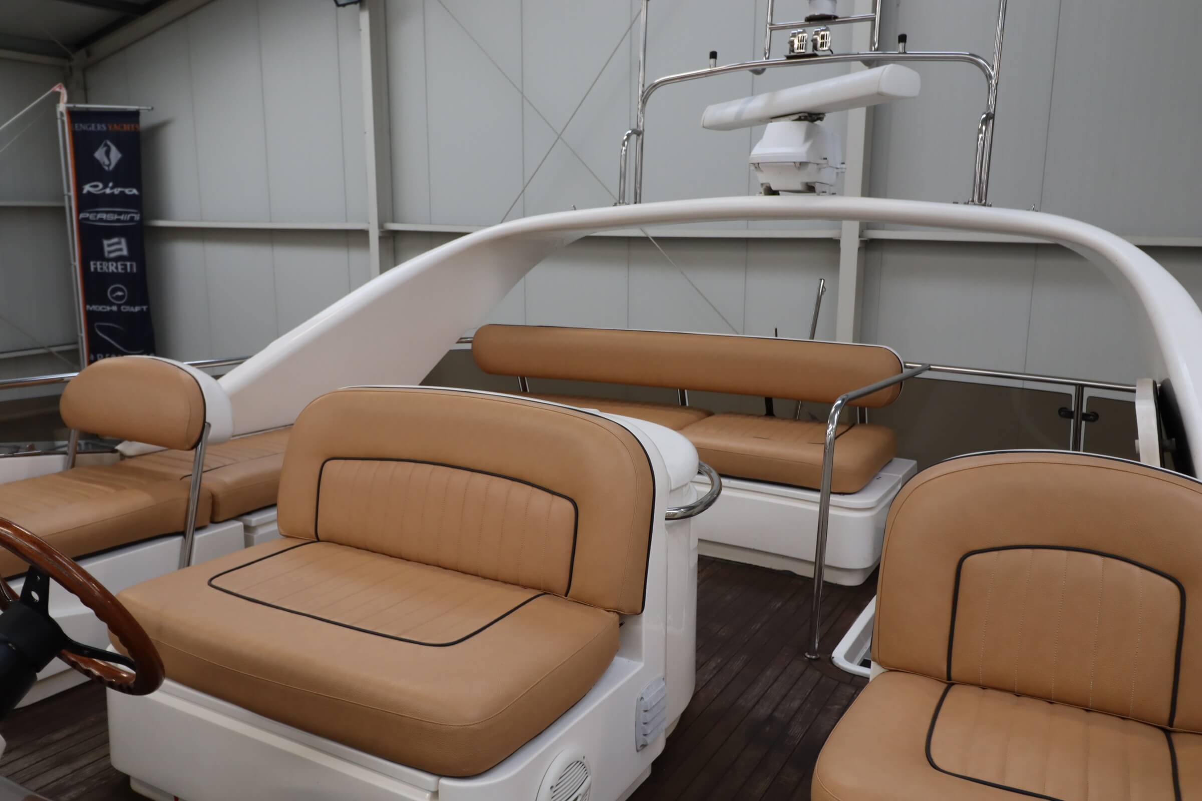 foto: 8 Fairline Squadron 50