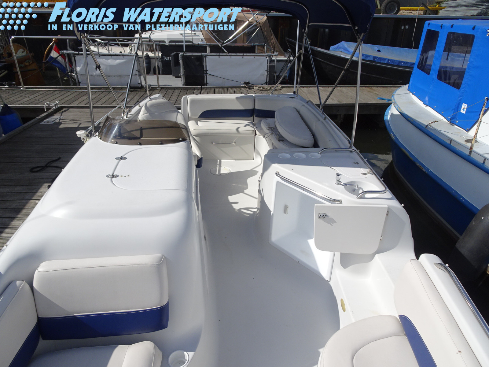 foto: 5 Crownline 238 DB