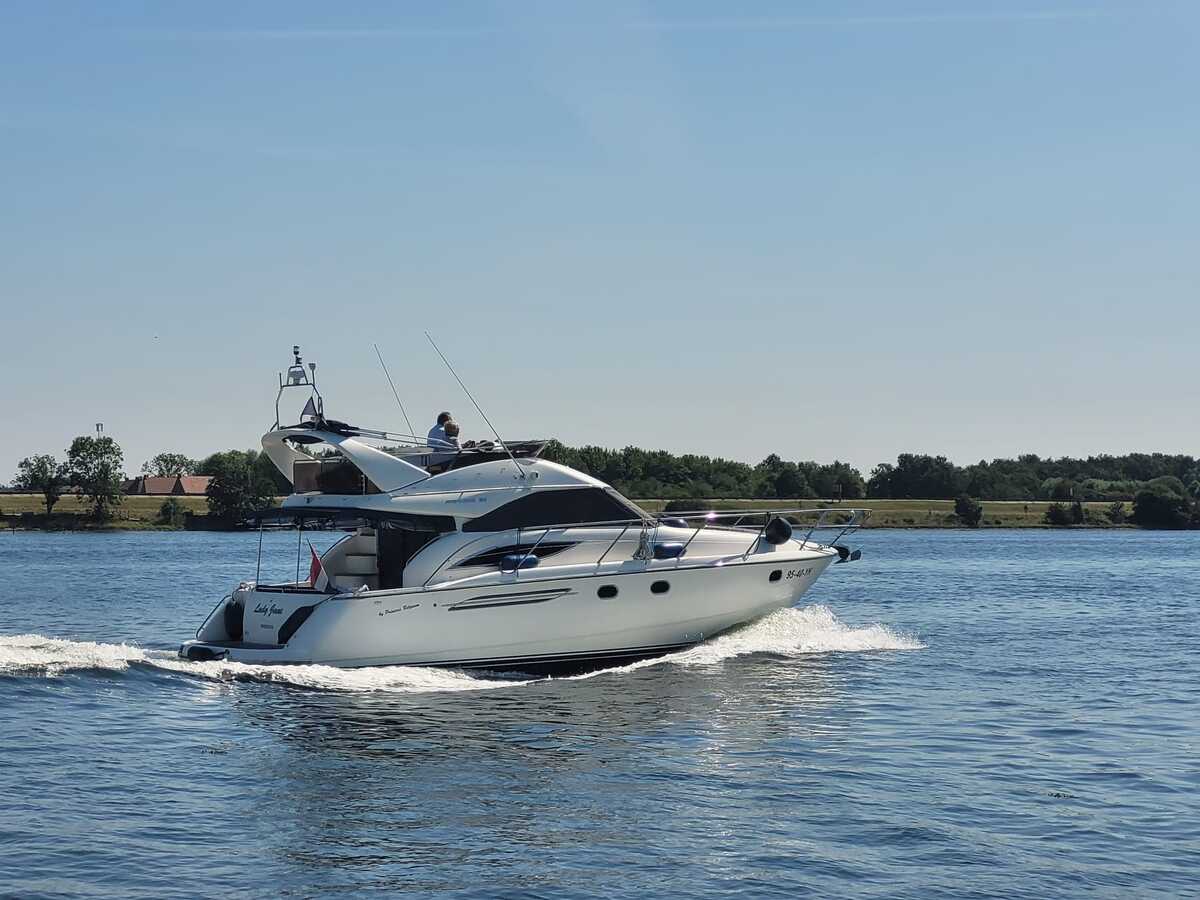foto: 17 Princess 38