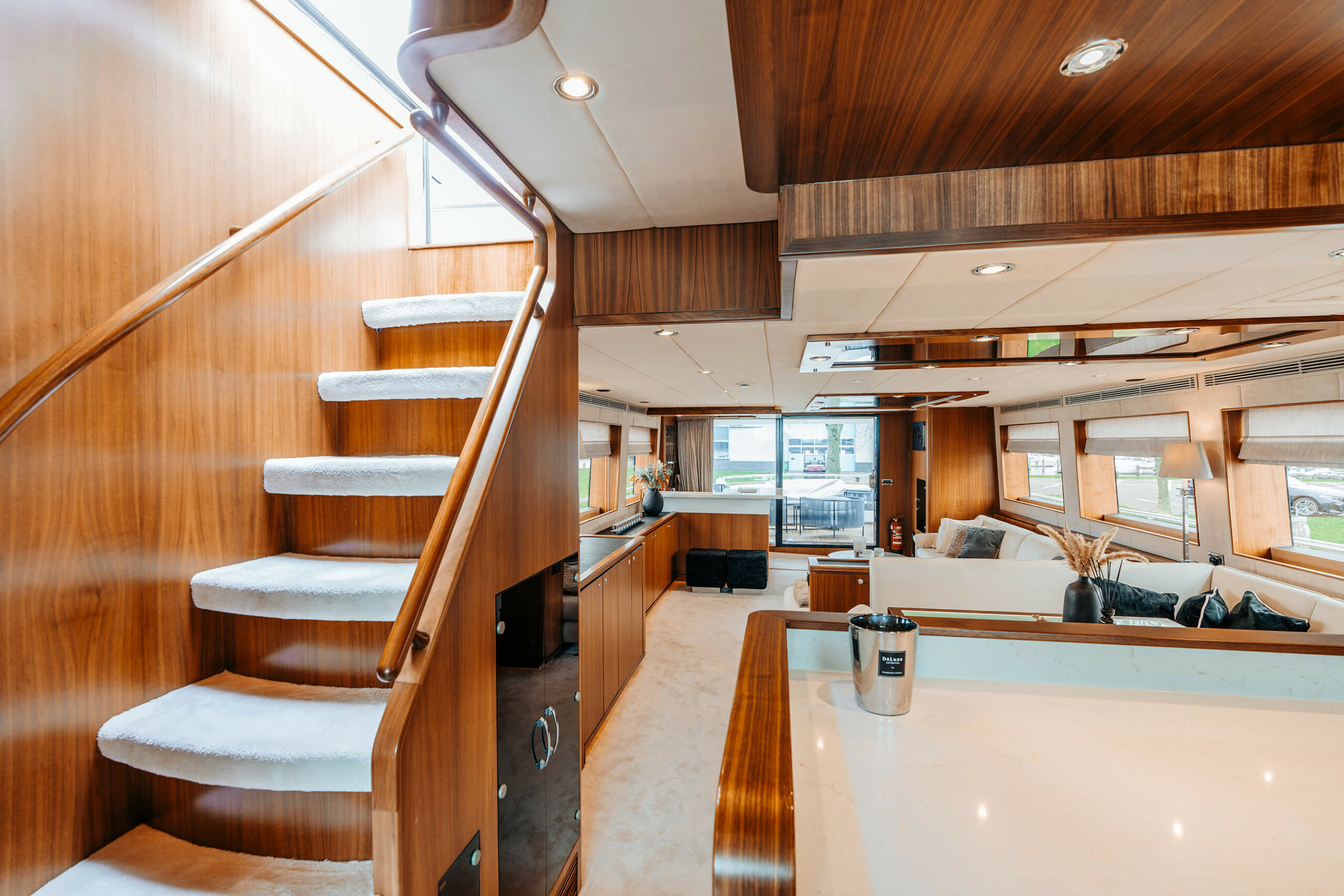 foto: 27 Horizon Elegance 85