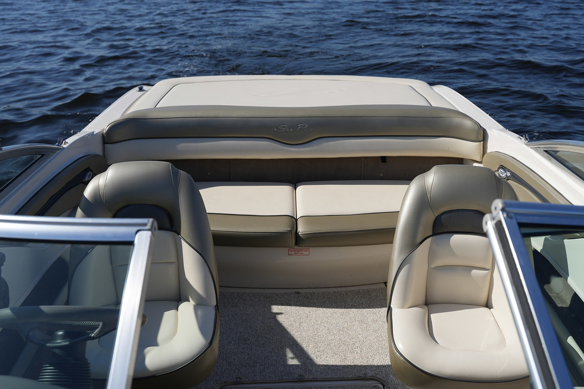 foto: 11 Sea Ray 200 Sport