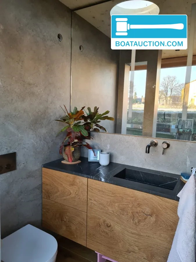 foto: 26 WSM Hausboot