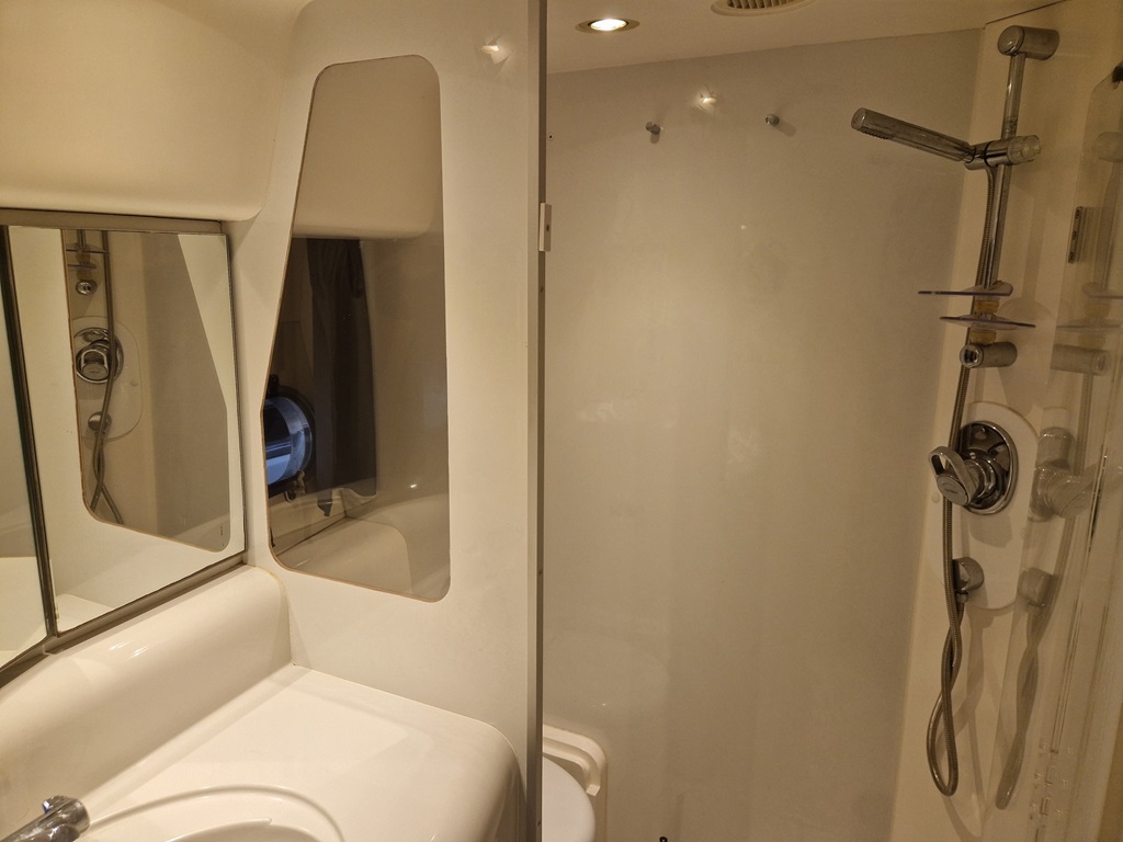 foto: 18 Princess Princess 500