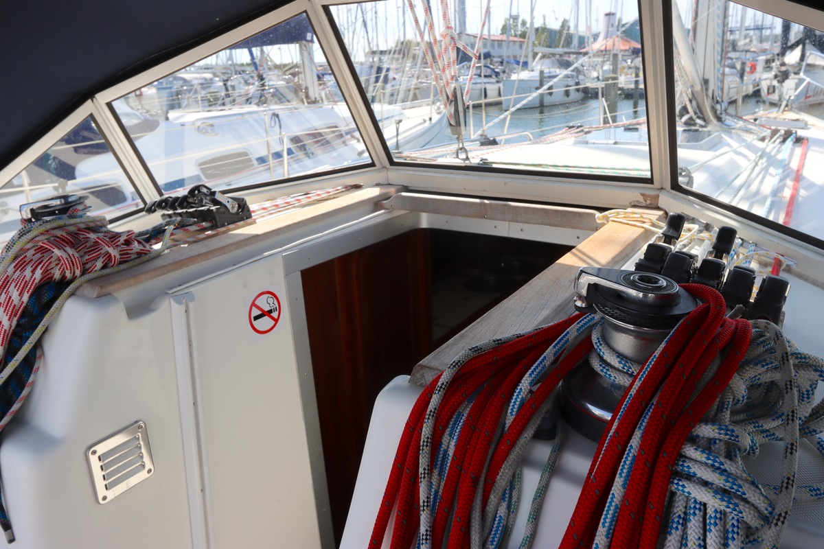 foto: 28 Bavaria  38-3 Cruiser