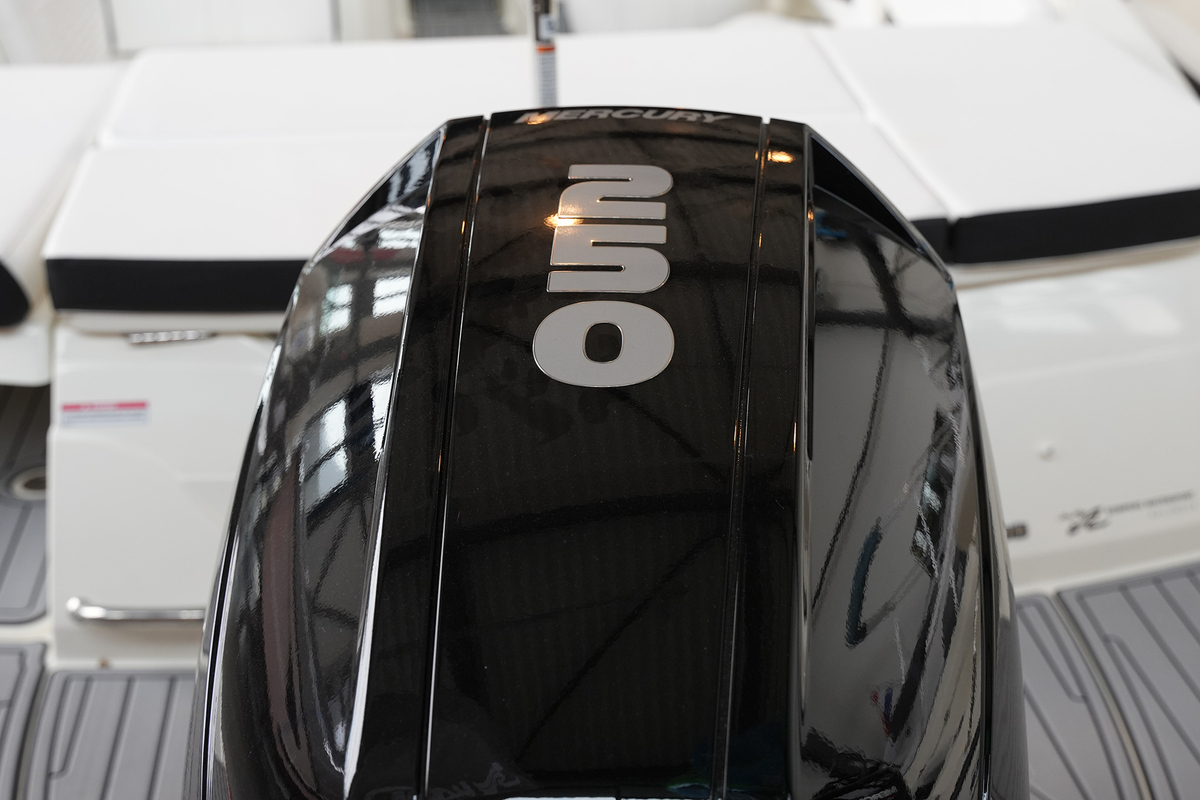 foto: 22 Sea Ray SPX 230 Outboard