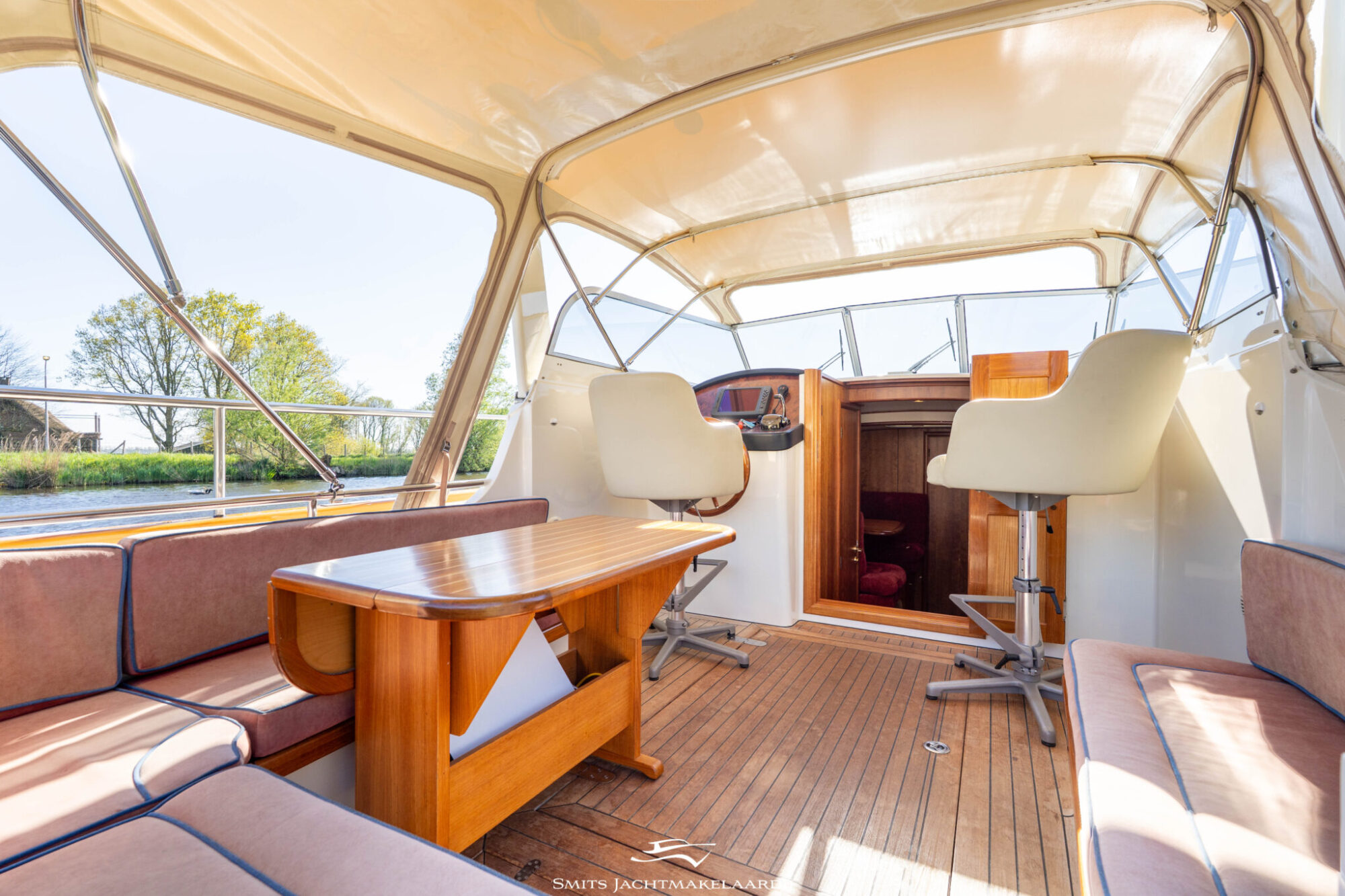 foto: 40 Tryvia Tryvia 1100 OK Cabrio Spiegeldeur