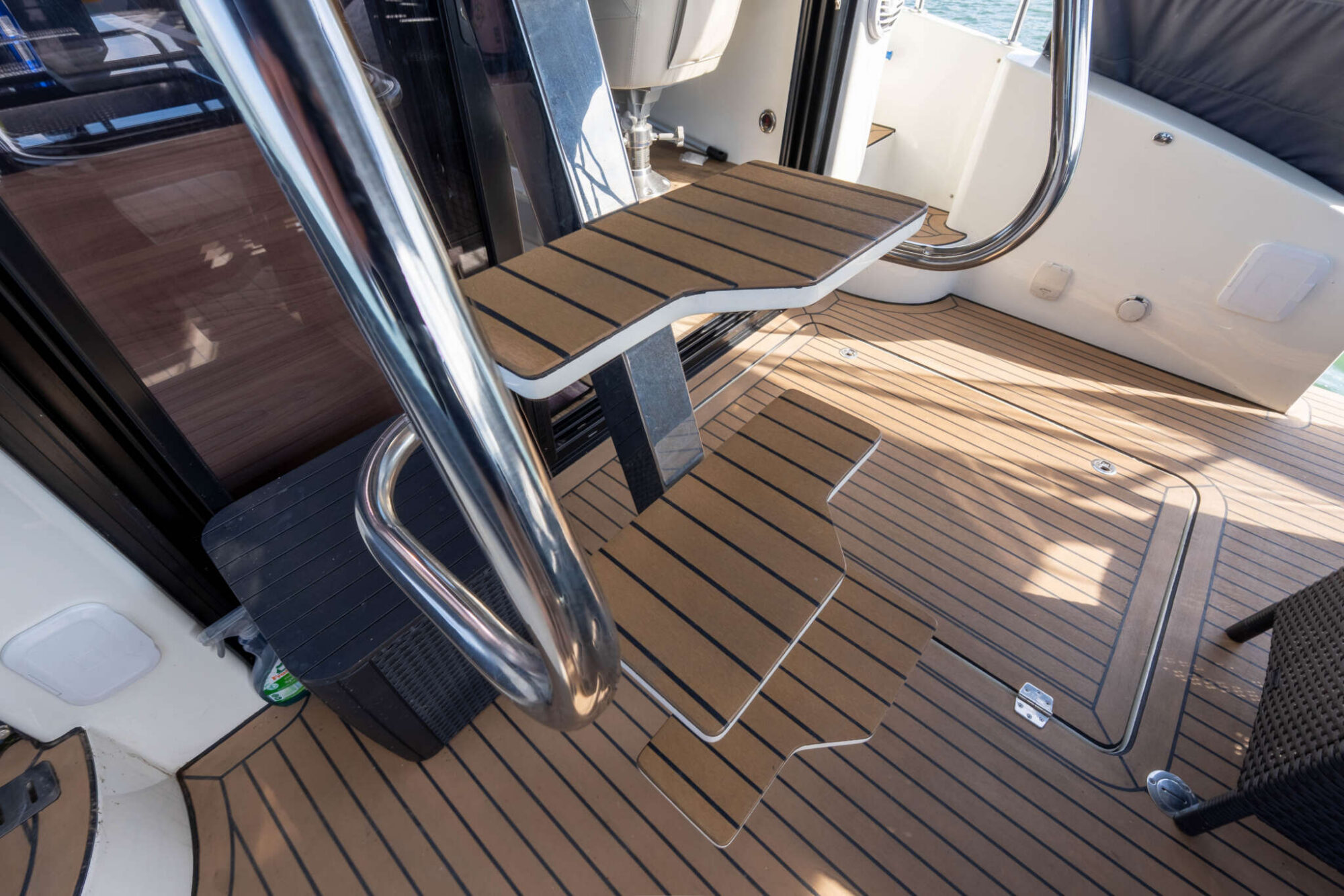 foto: 12 Cobra Yachts Cobra Yachts Futura 40 Grand Horizon