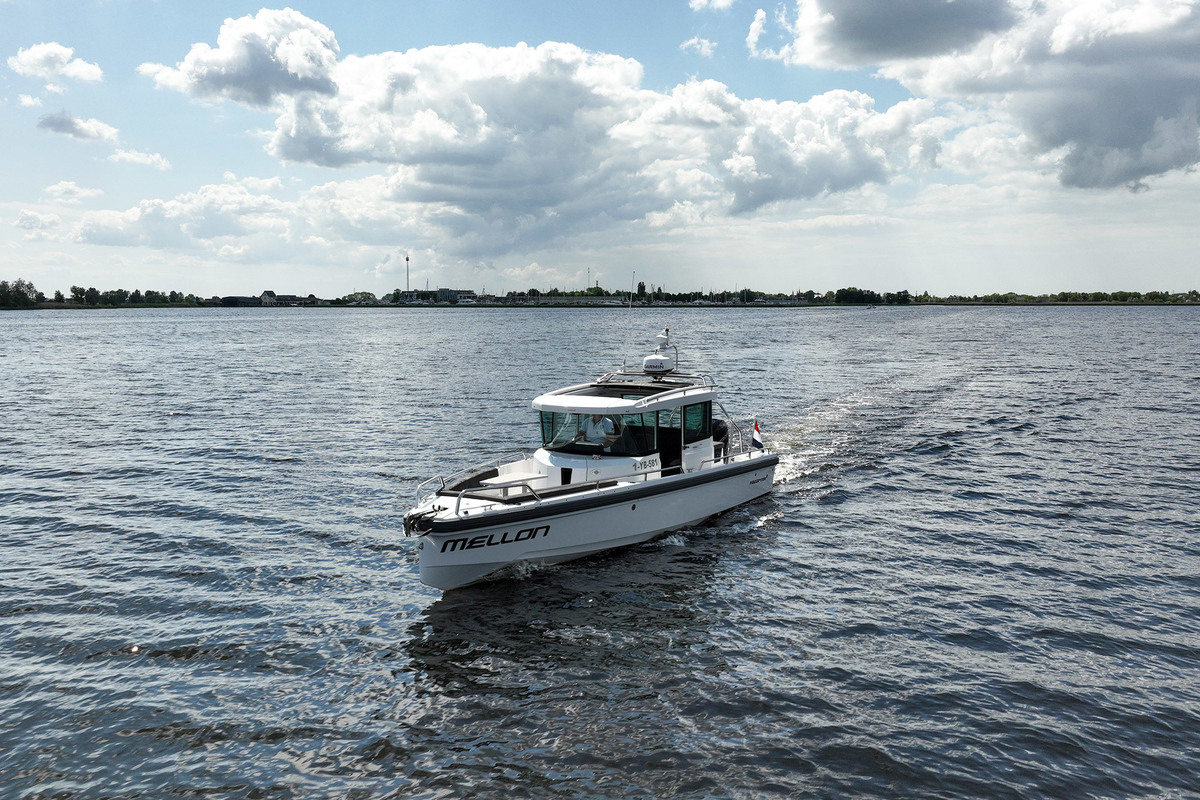 foto: 16 Axopar 28 Cabin