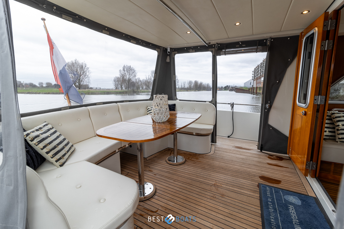 foto: 10 Linssen Grand Sturdy 500 AC Wheelhouse Long Top