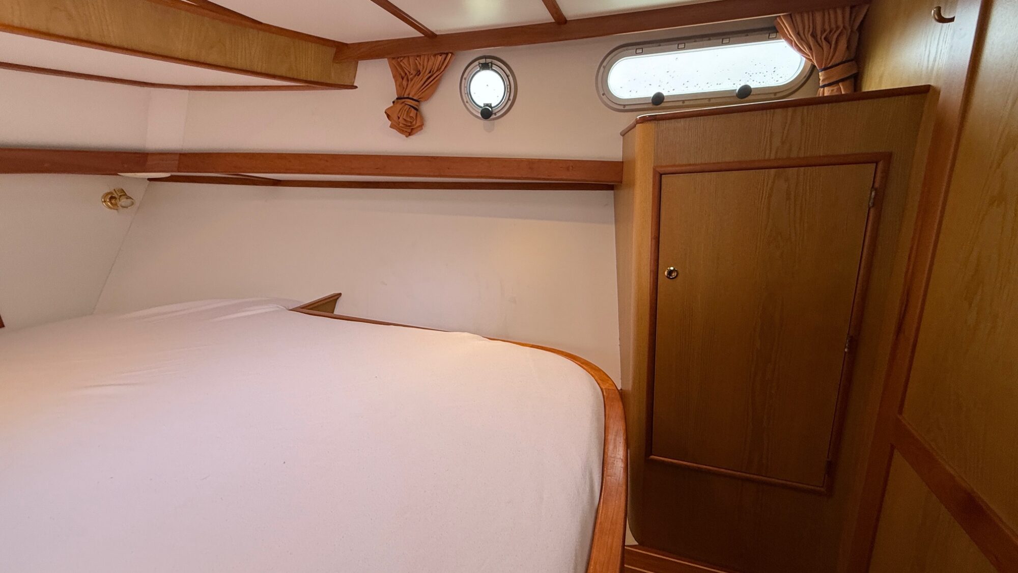 foto: 24 Mooie Nel Mooie Nel 9.50 OK