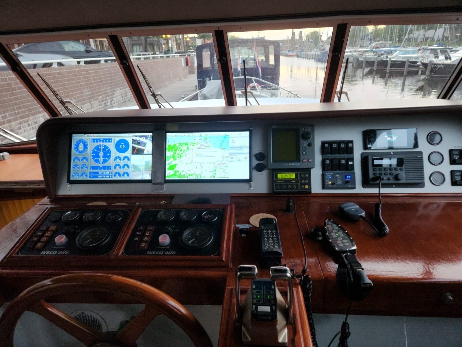 foto: 19 Holterman Holterman Trawler 13.50 Royal Class Cabrio