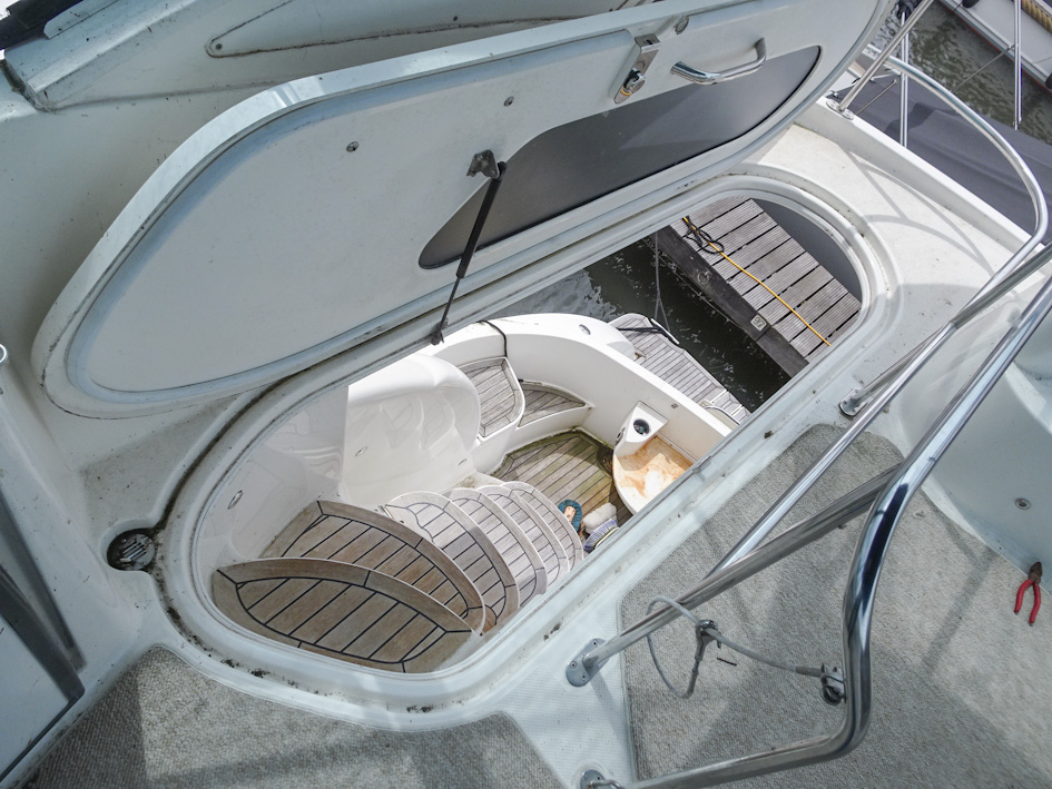 foto: 19 Meridian 391 Sedan