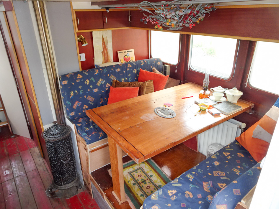 foto: 13 Varend Woonschip ex RWS vlet 14.78