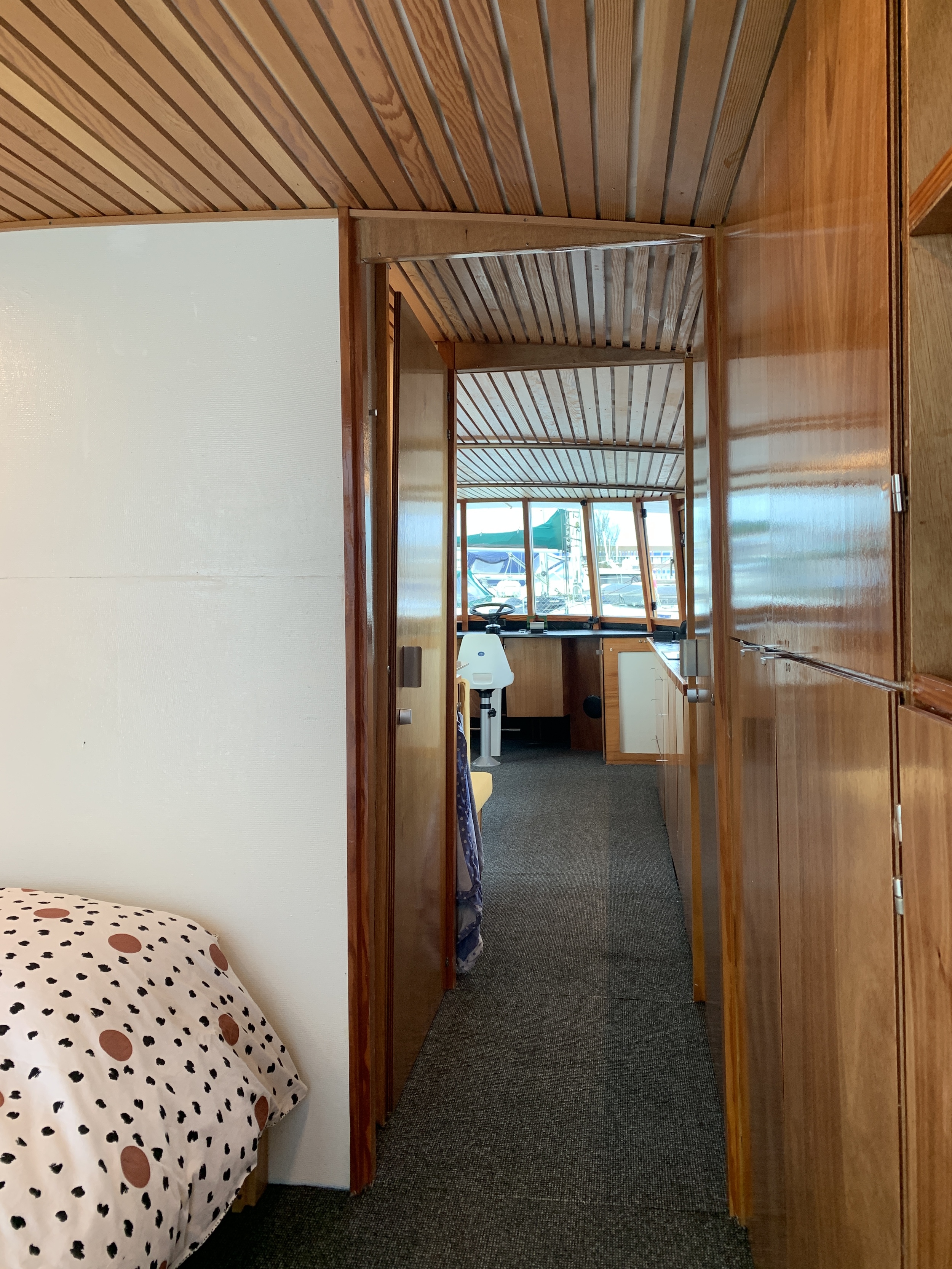 foto: 6 Motor Catamaran 11.60