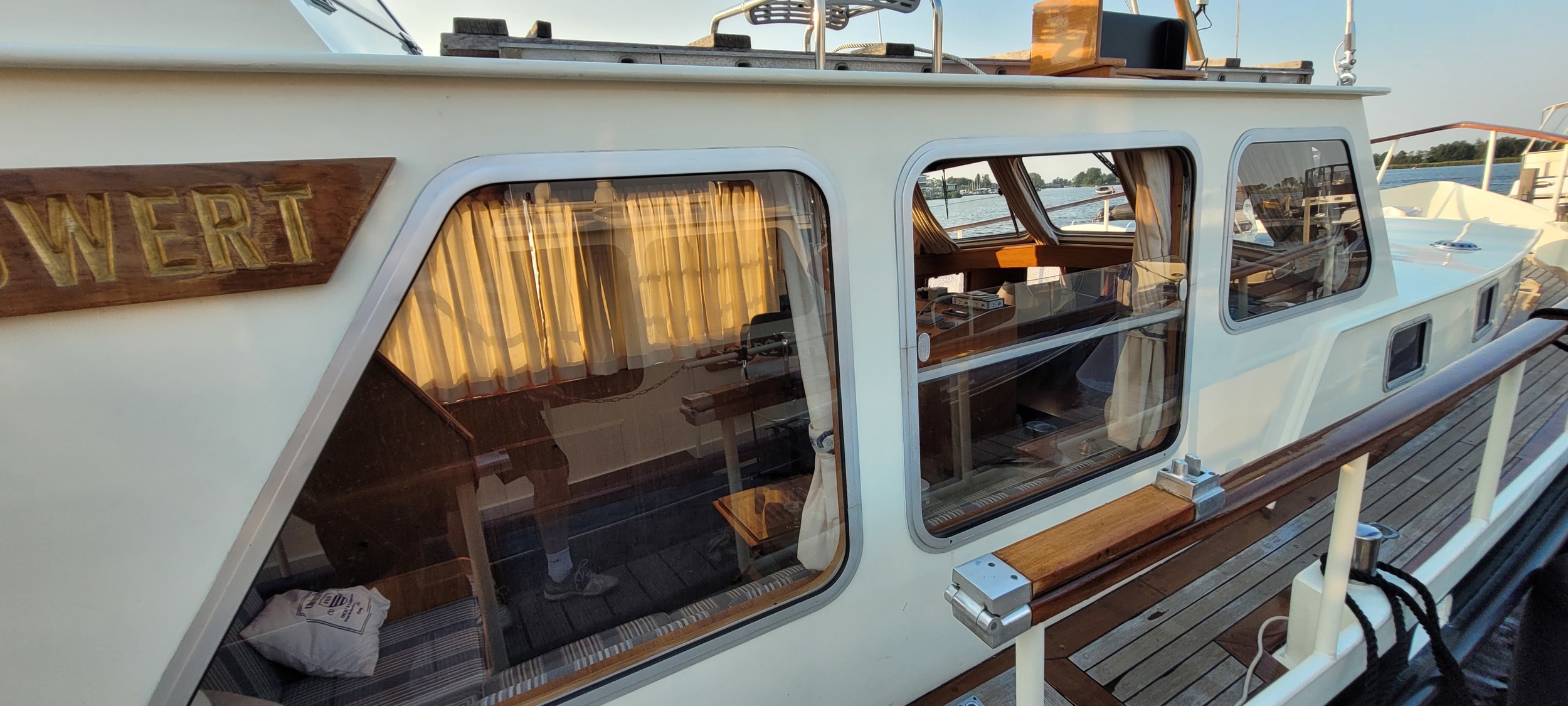 foto: 18 De Ruiter Trawler East Sea Star 12.50