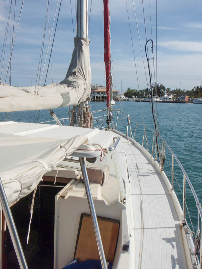 foto: 10 Amel Meltem 52