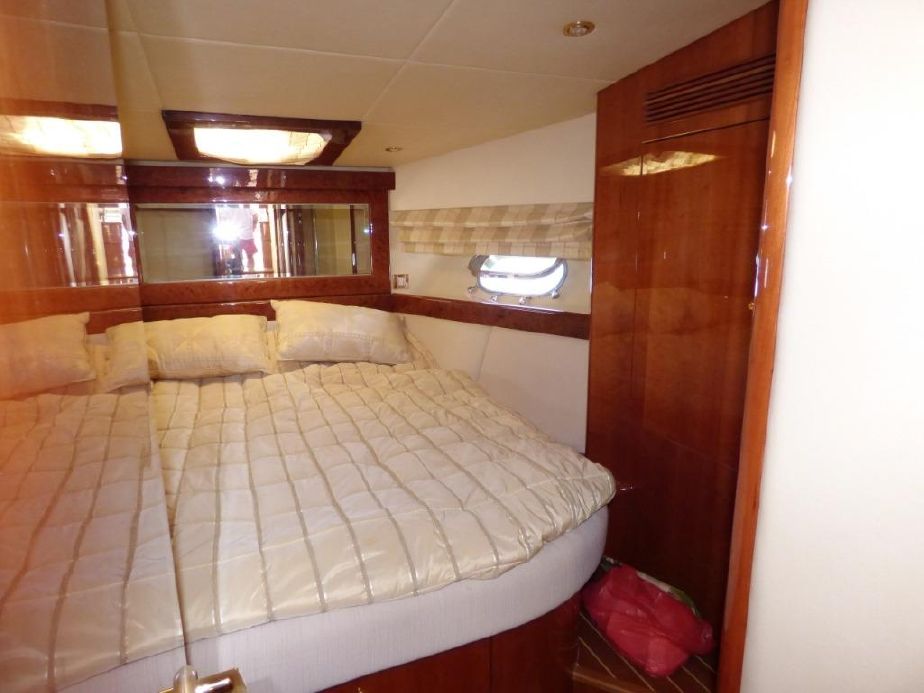 foto: 8 Majesty 50 Fly