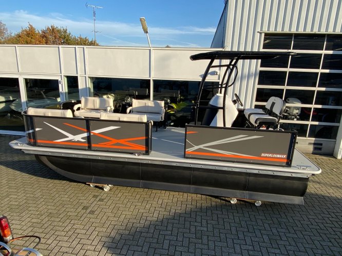 foto: 5 Funcruiser Pontoon 650